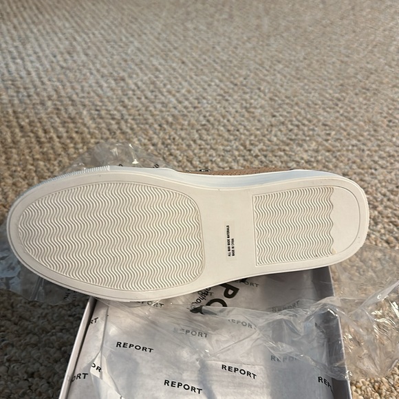 Report shoes NIB - Picture 2 of 2
